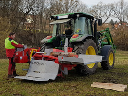 Brennholz Kaminholz spalten